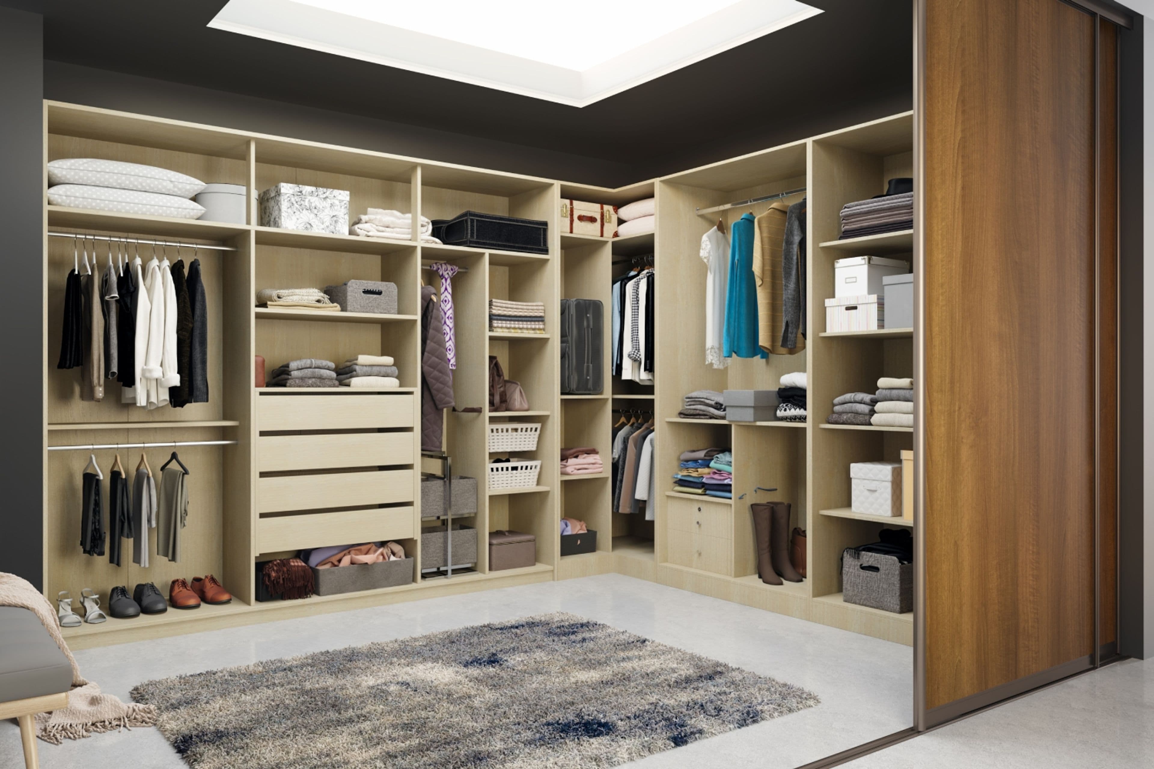 Luxury Walk-in Wardrobe - Image 3